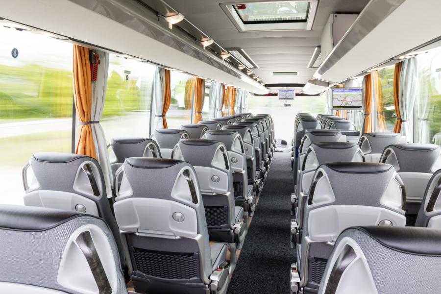Интерьер Setra S 516 HD 2018 года  (фото 8 из 8)